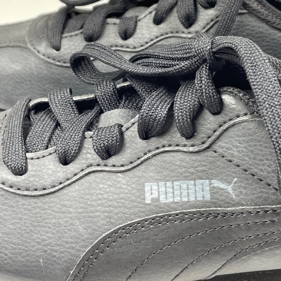 PUMA Youth Sneakers Size 4, Black, Model 366773 04 - Picture 2 of 9